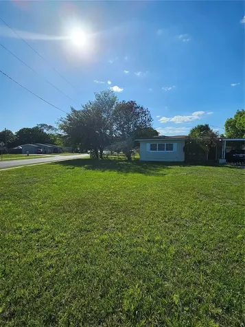 1002 George Street Kissimmee FL 34741