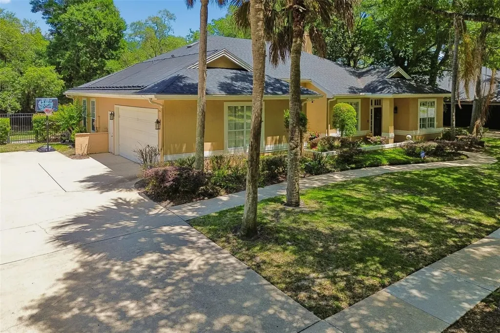 1686 Eagle Nest Circle Winter Springs FL 32708