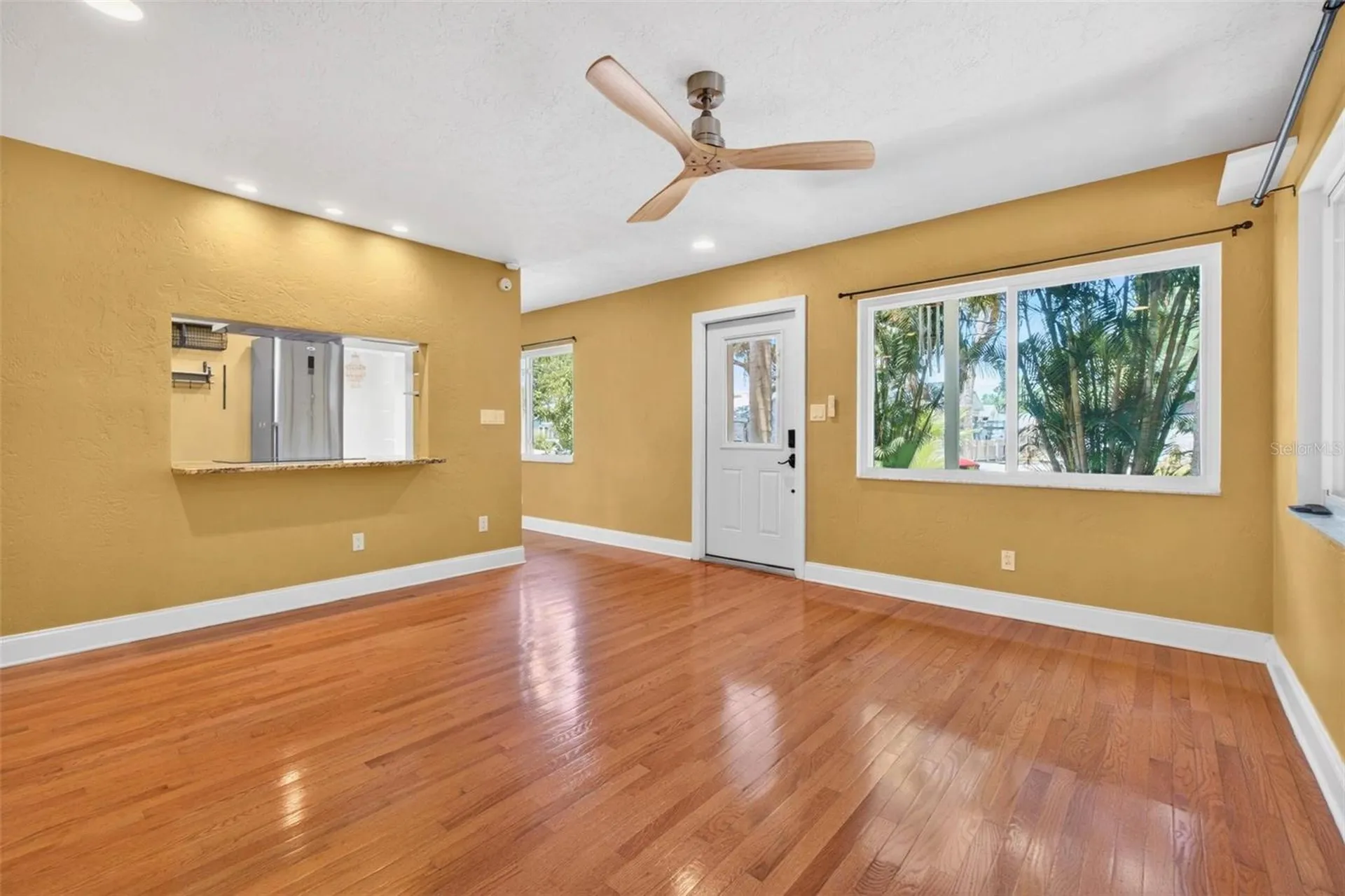 2200 8th Avenue N St Petersburg FL 33713