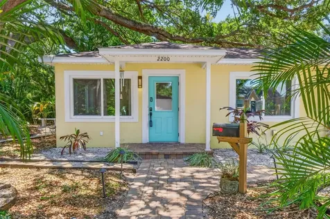 2200 8th Avenue N St Petersburg FL 33713