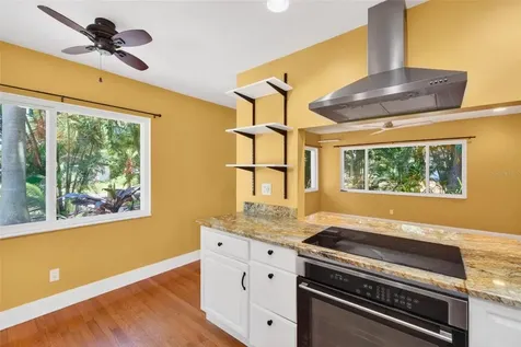2200 8th Avenue N St Petersburg FL 33713