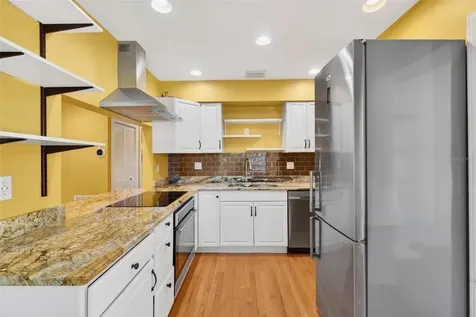 2200 8th Avenue N St Petersburg FL 33713