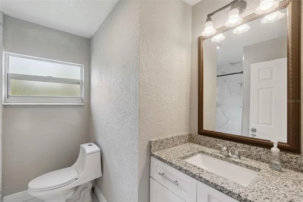 114 Angeles Road Debary FL 32713