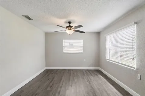 114 Angeles Road Debary FL 32713