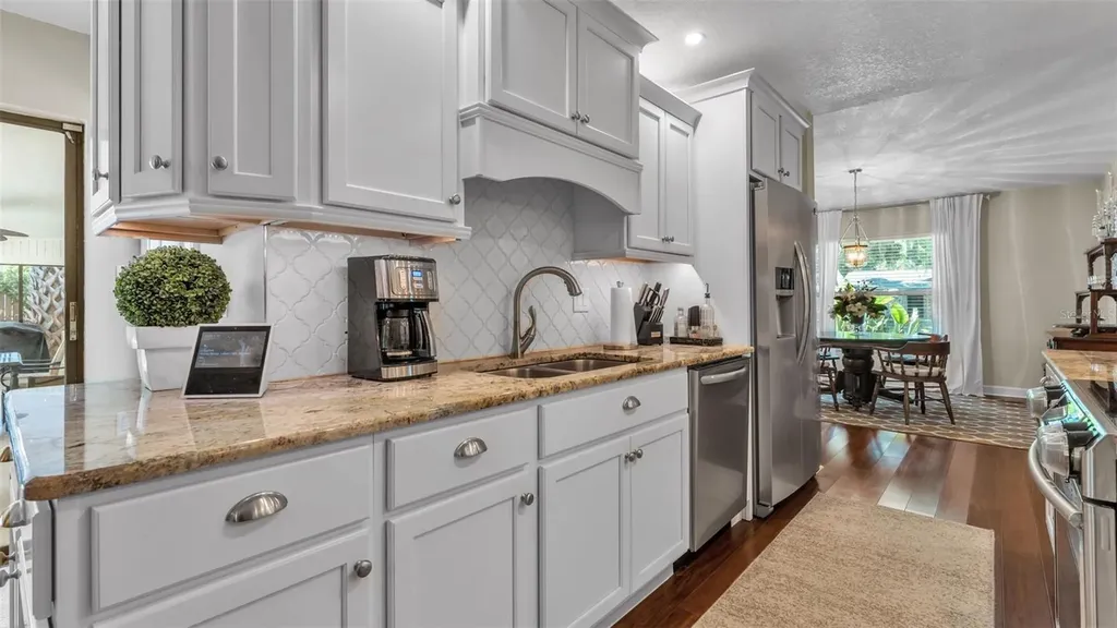 906 Crestview Drive Auburndale FL 33823