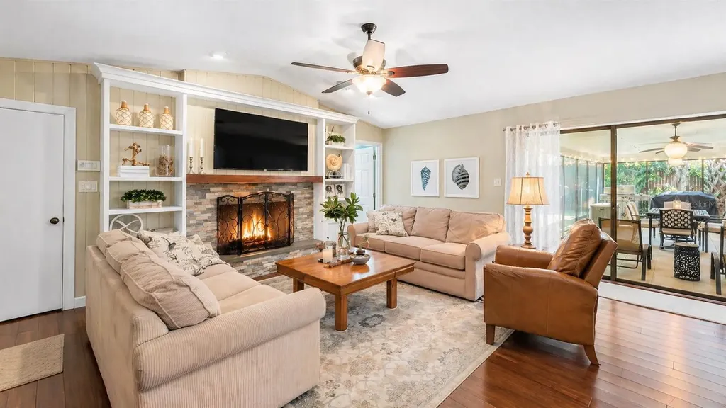 906 Crestview Drive Auburndale FL 33823