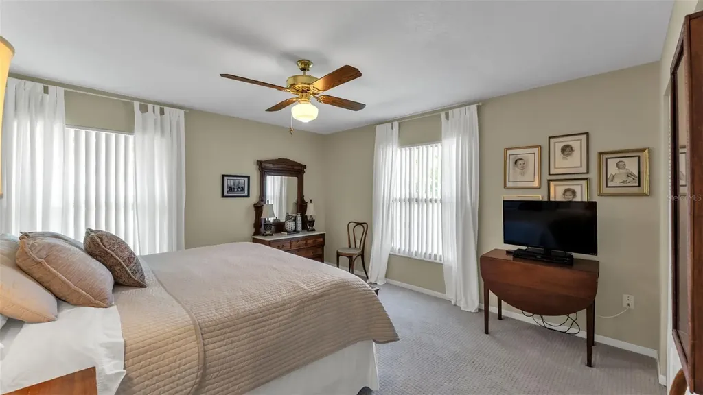 906 Crestview Drive Auburndale FL 33823