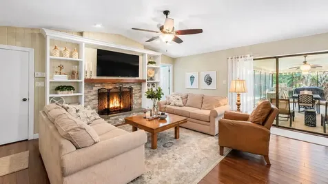 906 Crestview Drive Auburndale FL 33823