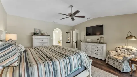 906 Crestview Drive Auburndale FL 33823