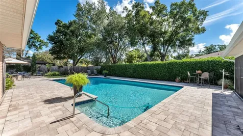 906 Crestview Drive Auburndale FL 33823