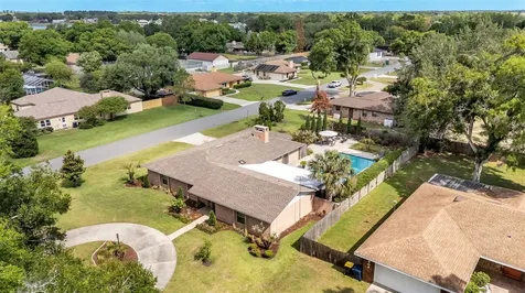 906 Crestview Drive Auburndale FL 33823
