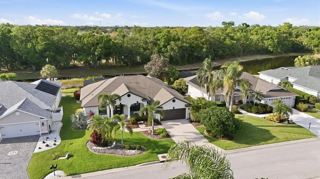 6611 Peach Tree Creek Road Bradenton FL 34203