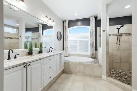 6611 Peach Tree Creek Road Bradenton FL 34203