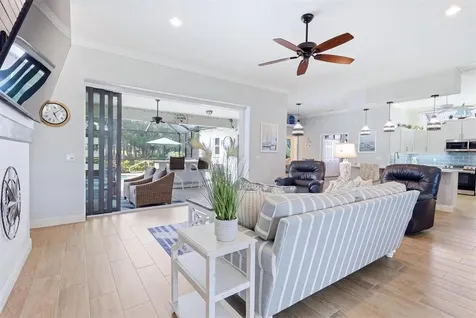 6611 Peach Tree Creek Road Bradenton FL 34203