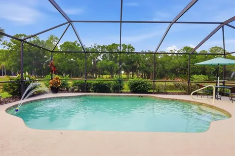 6611 Peach Tree Creek Road Bradenton FL 34203