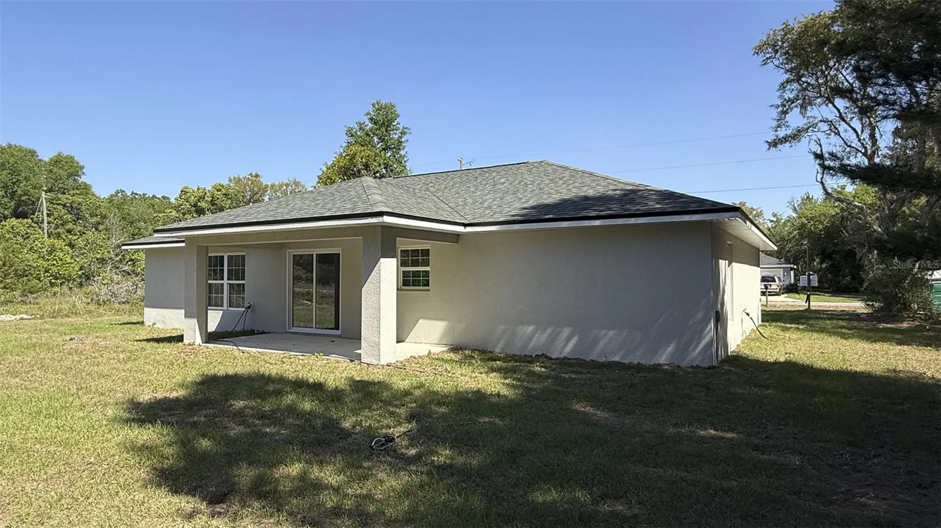 102 Malauka Trail Ocklawaha FL 32179