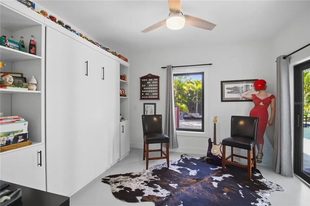 1912 Riverside Drive E Bradenton FL 34208