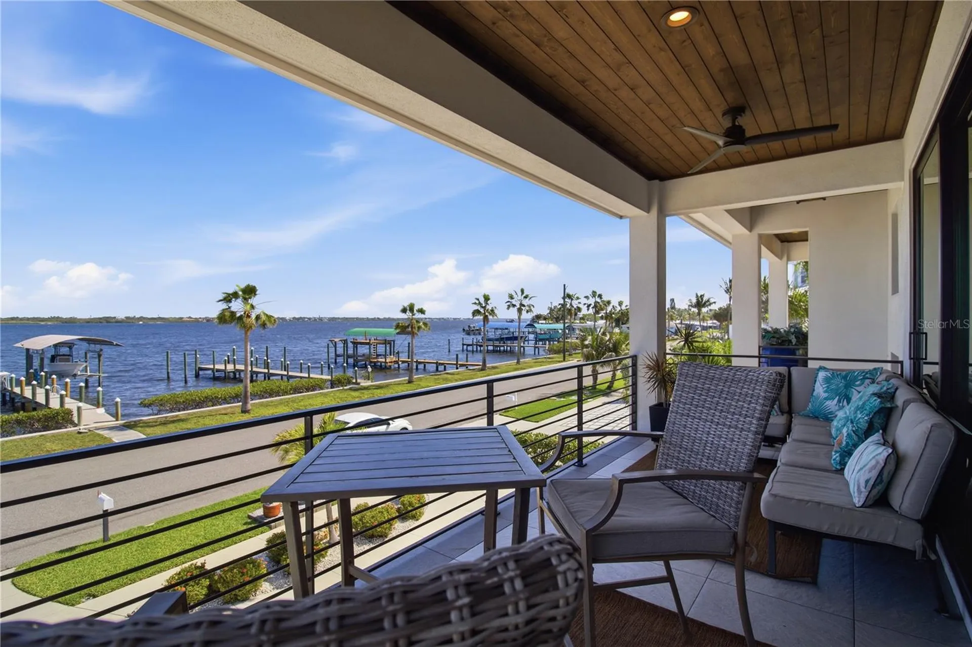 1912 Riverside Drive E Bradenton FL 34208