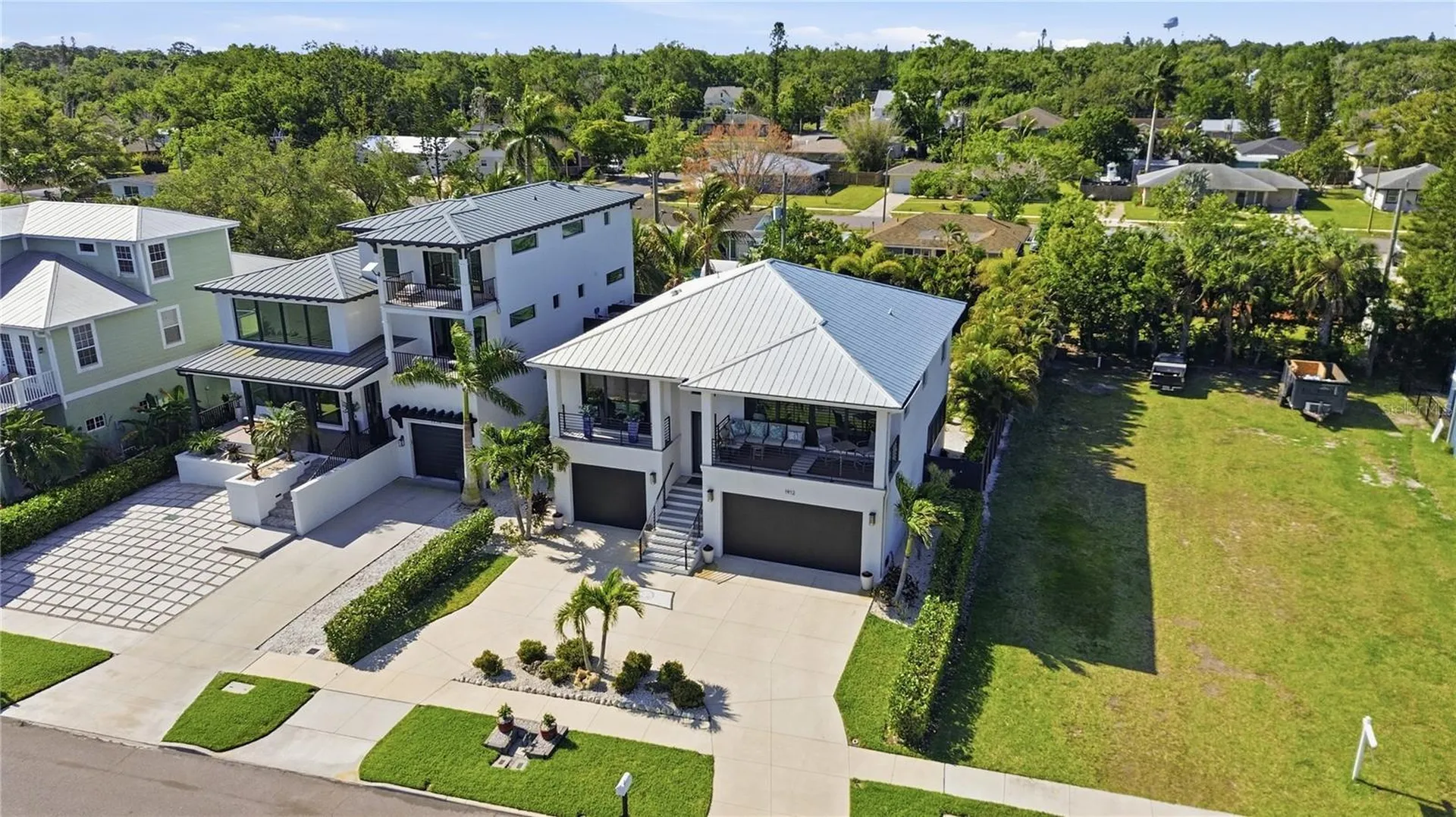 1912 Riverside Drive E Bradenton FL 34208