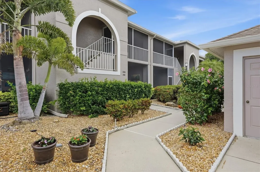 8911 Veranda Way Sarasota FL 34238