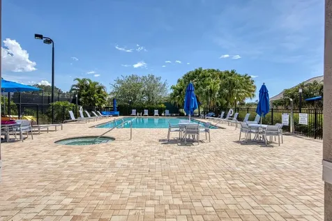 8911 Veranda Way Sarasota FL 34238
