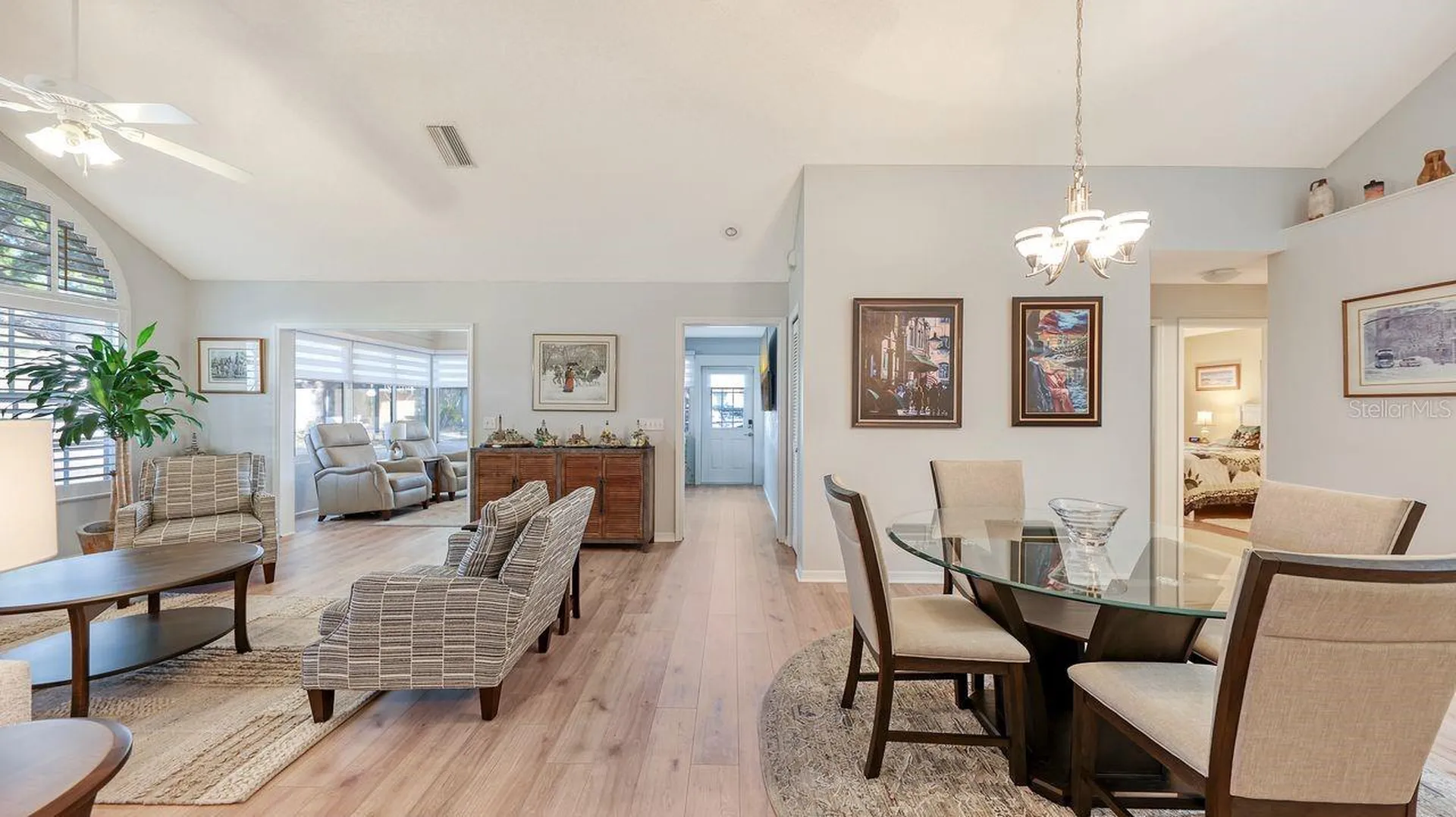 4507 Whirlaway Drive Sarasota FL 34233
