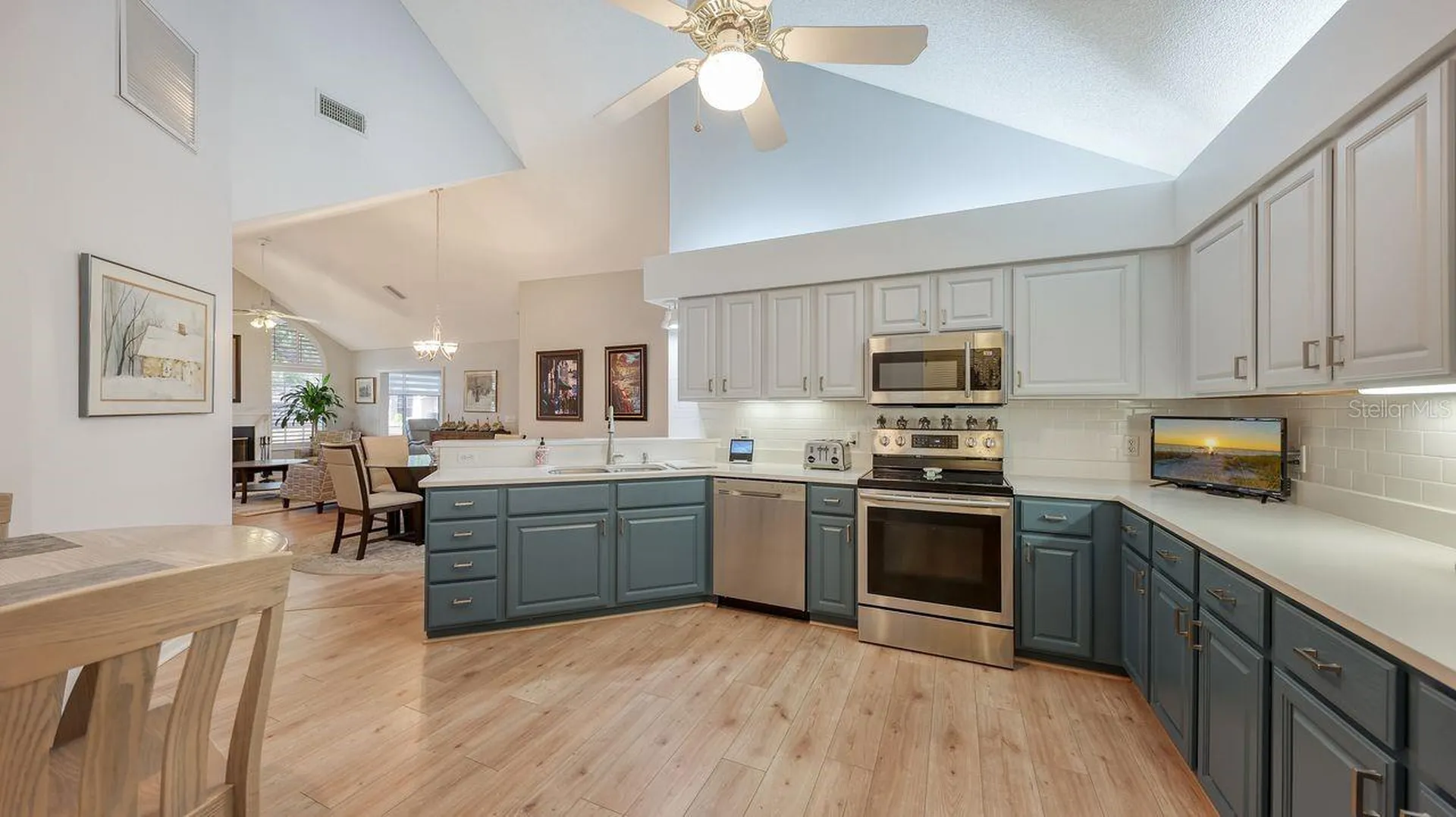 4507 Whirlaway Drive Sarasota FL 34233