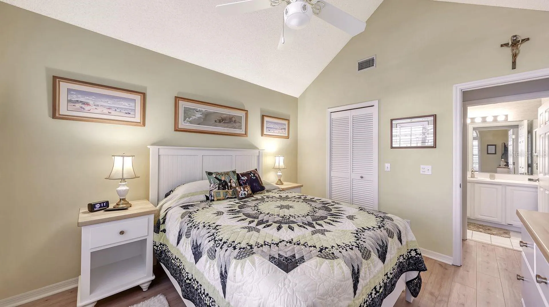 4507 Whirlaway Drive Sarasota FL 34233