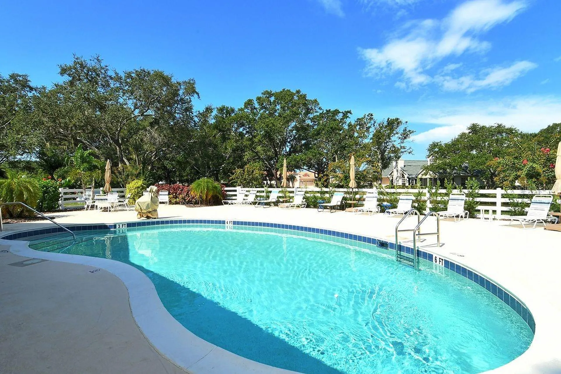 4507 Whirlaway Drive Sarasota FL 34233