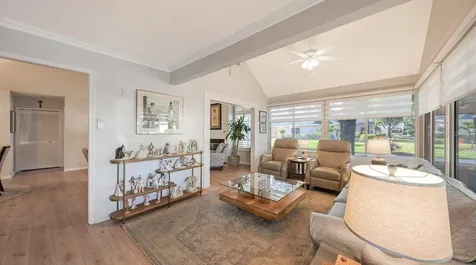 4507 Whirlaway Drive Sarasota FL 34233