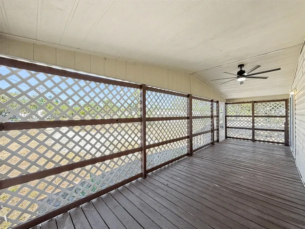 15936 Archer Street & 9718 Denton Avenue Hudson FL 34667