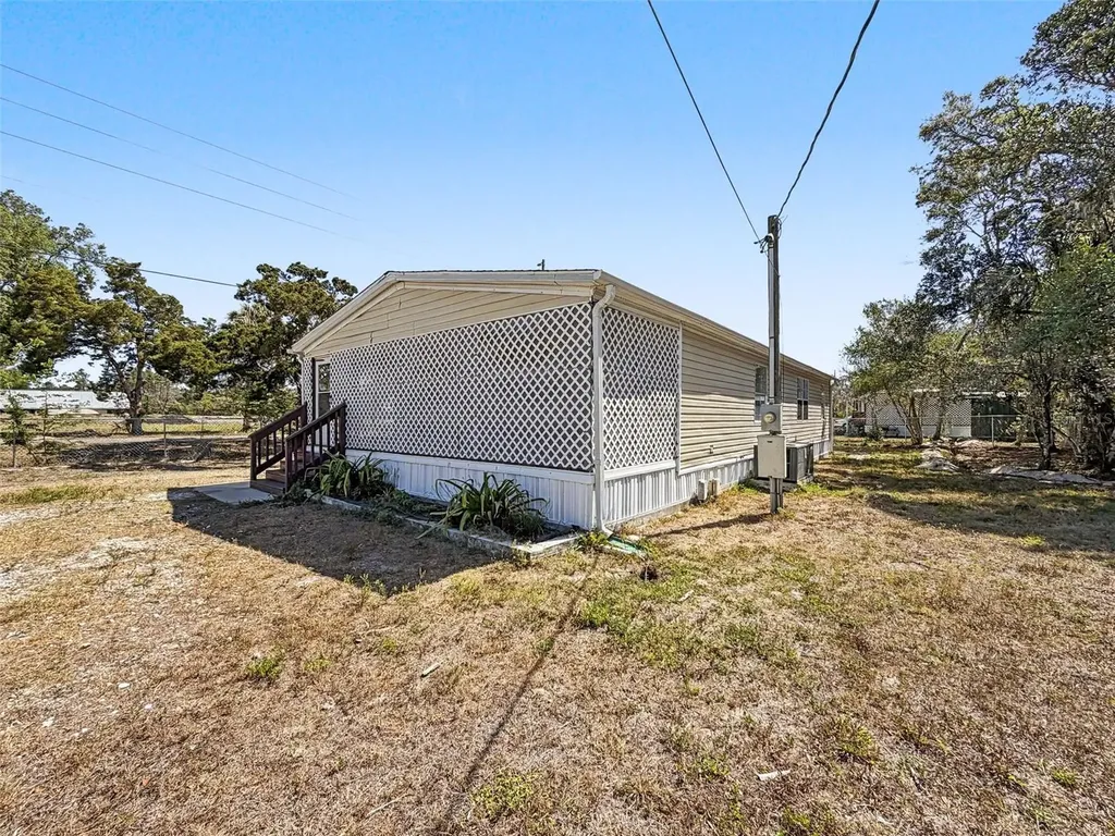 15936 Archer Street & 9718 Denton Avenue Hudson FL 34667