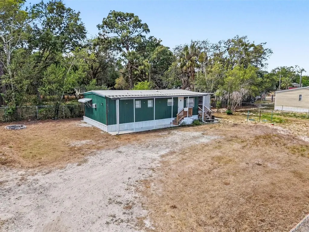 15936 Archer Street & 9718 Denton Avenue Hudson FL 34667