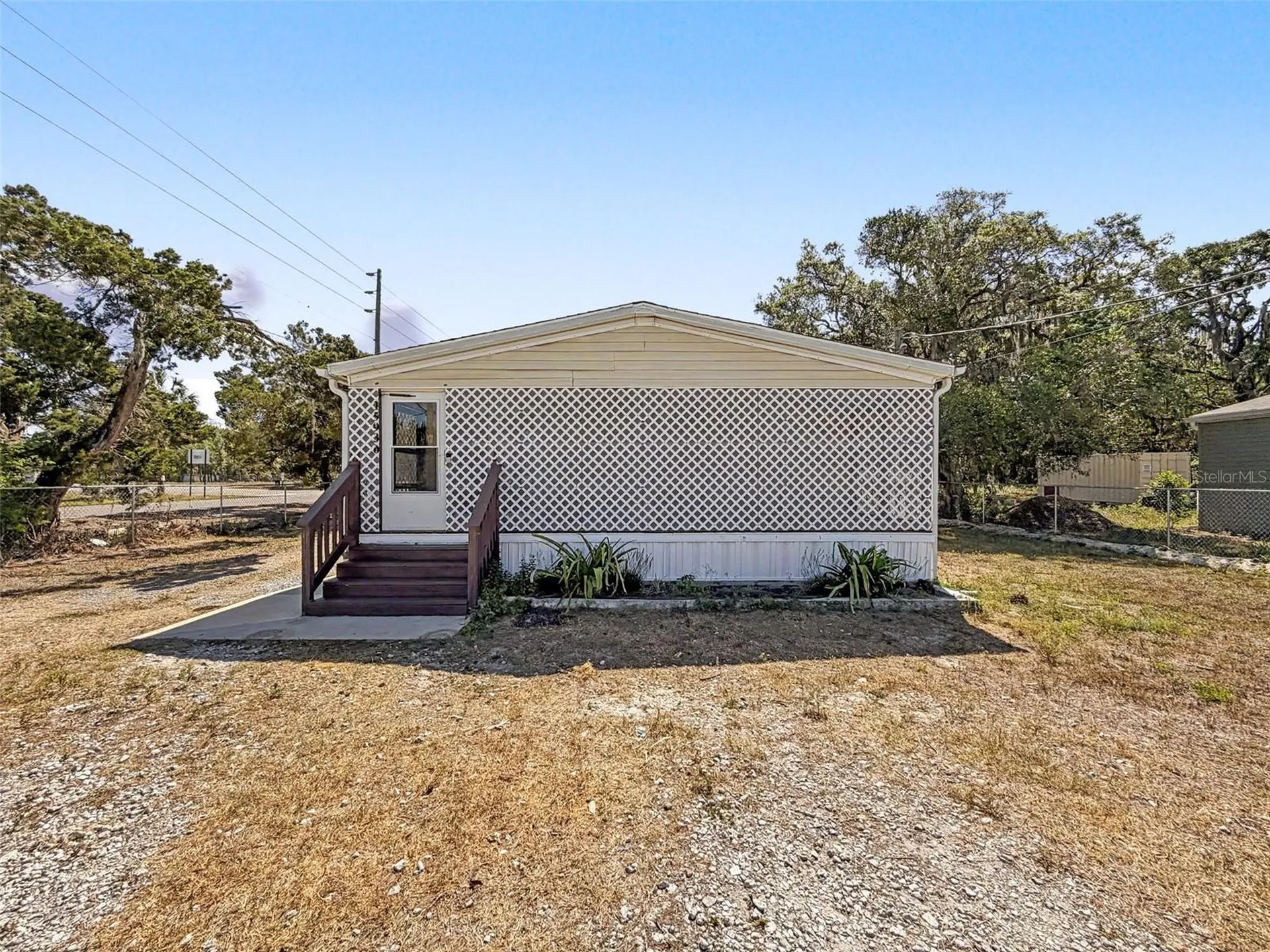 15936 Archer Street & 9718 Denton Avenue Hudson FL 34667