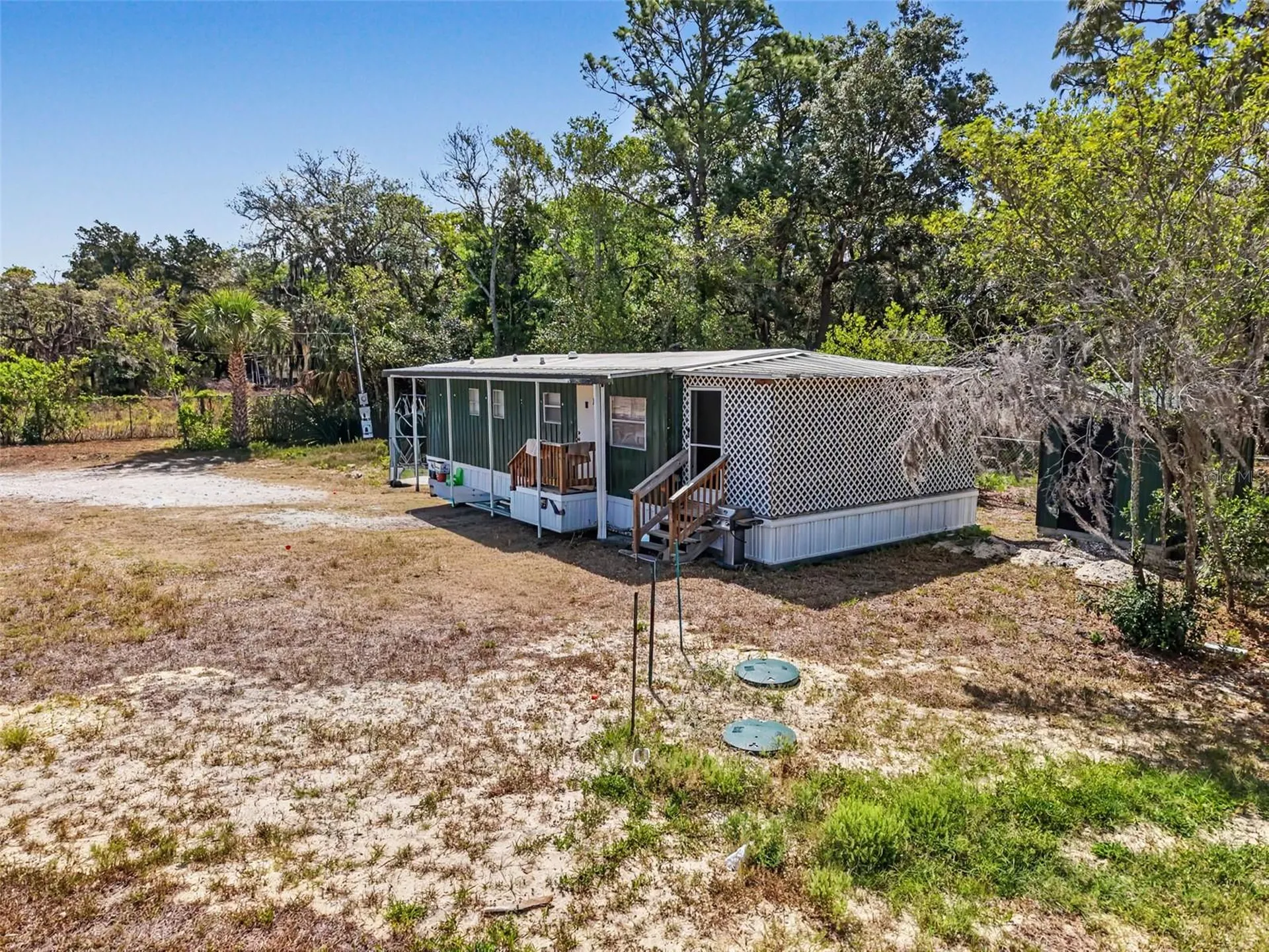 15936 Archer Street & 9718 Denton Avenue Hudson FL 34667