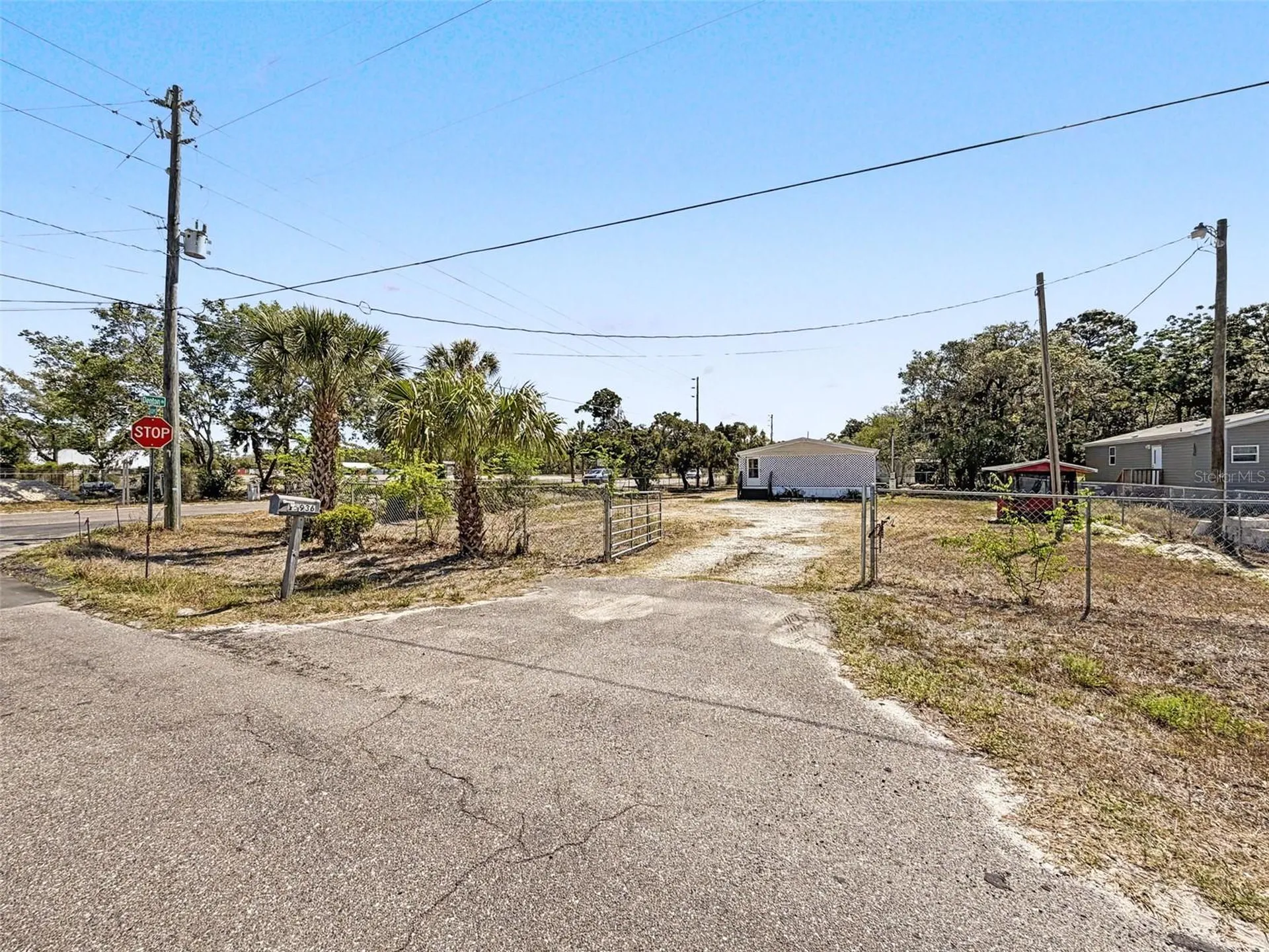 15936 Archer Street & 9718 Denton Avenue Hudson FL 34667