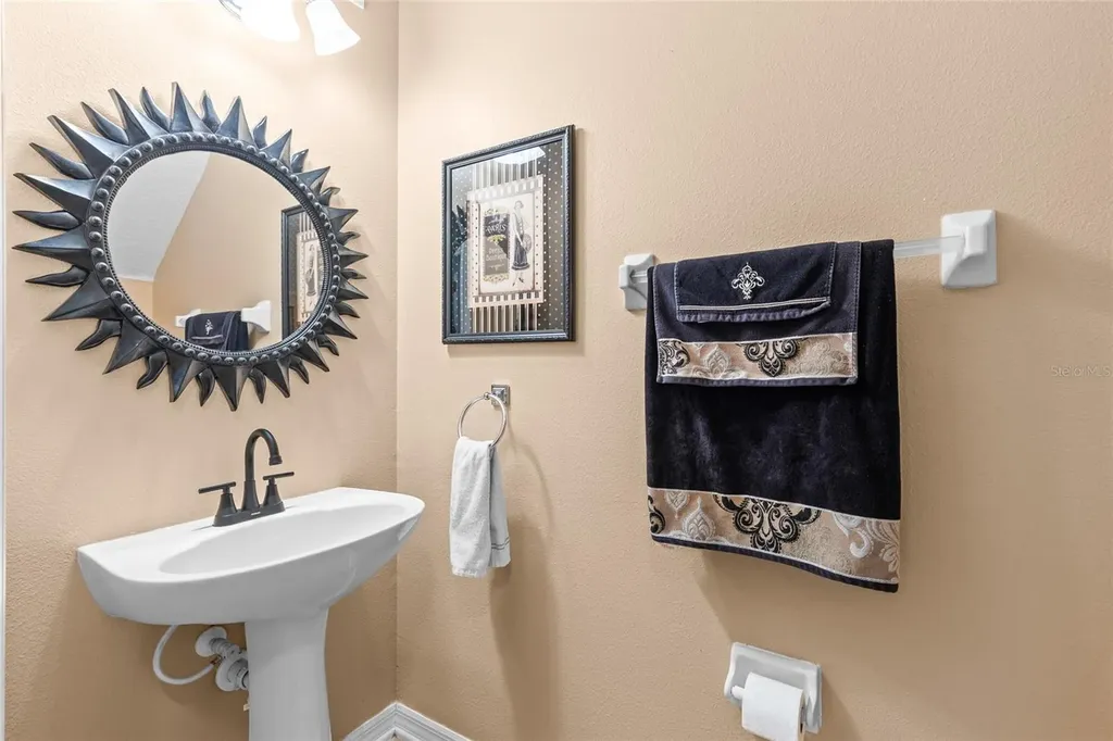 2190 Laurel Blossom Circle Ocoee FL 34761