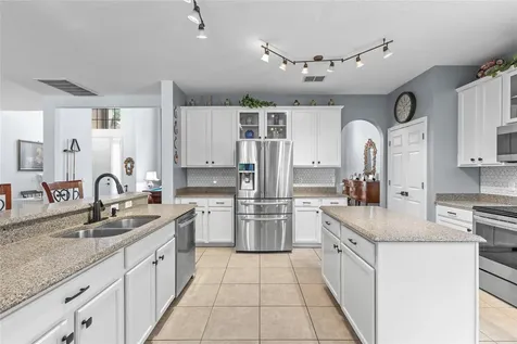 2190 Laurel Blossom Circle Ocoee FL 34761