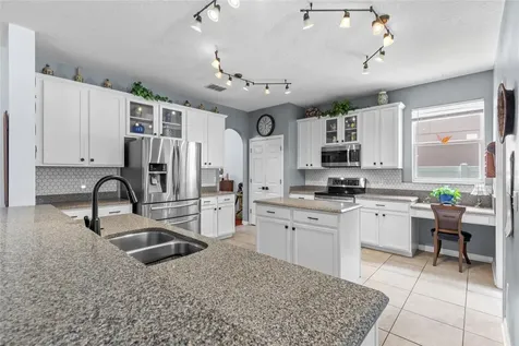 2190 Laurel Blossom Circle Ocoee FL 34761