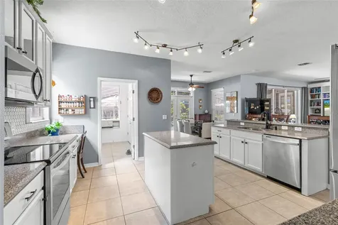 2190 Laurel Blossom Circle Ocoee FL 34761