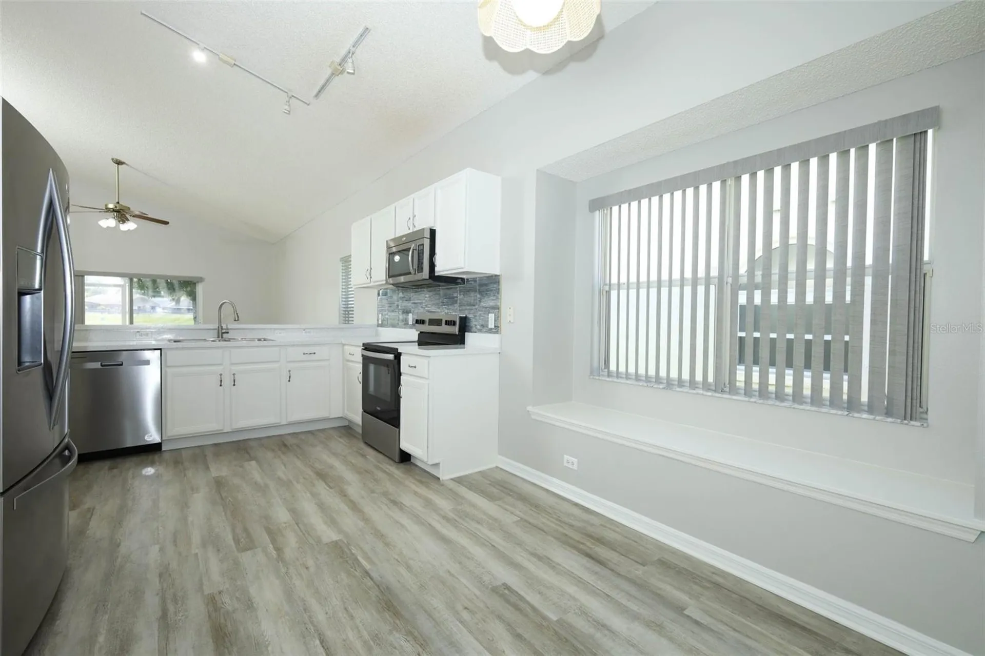 408 Lexingdale Drive Orlando FL 32828