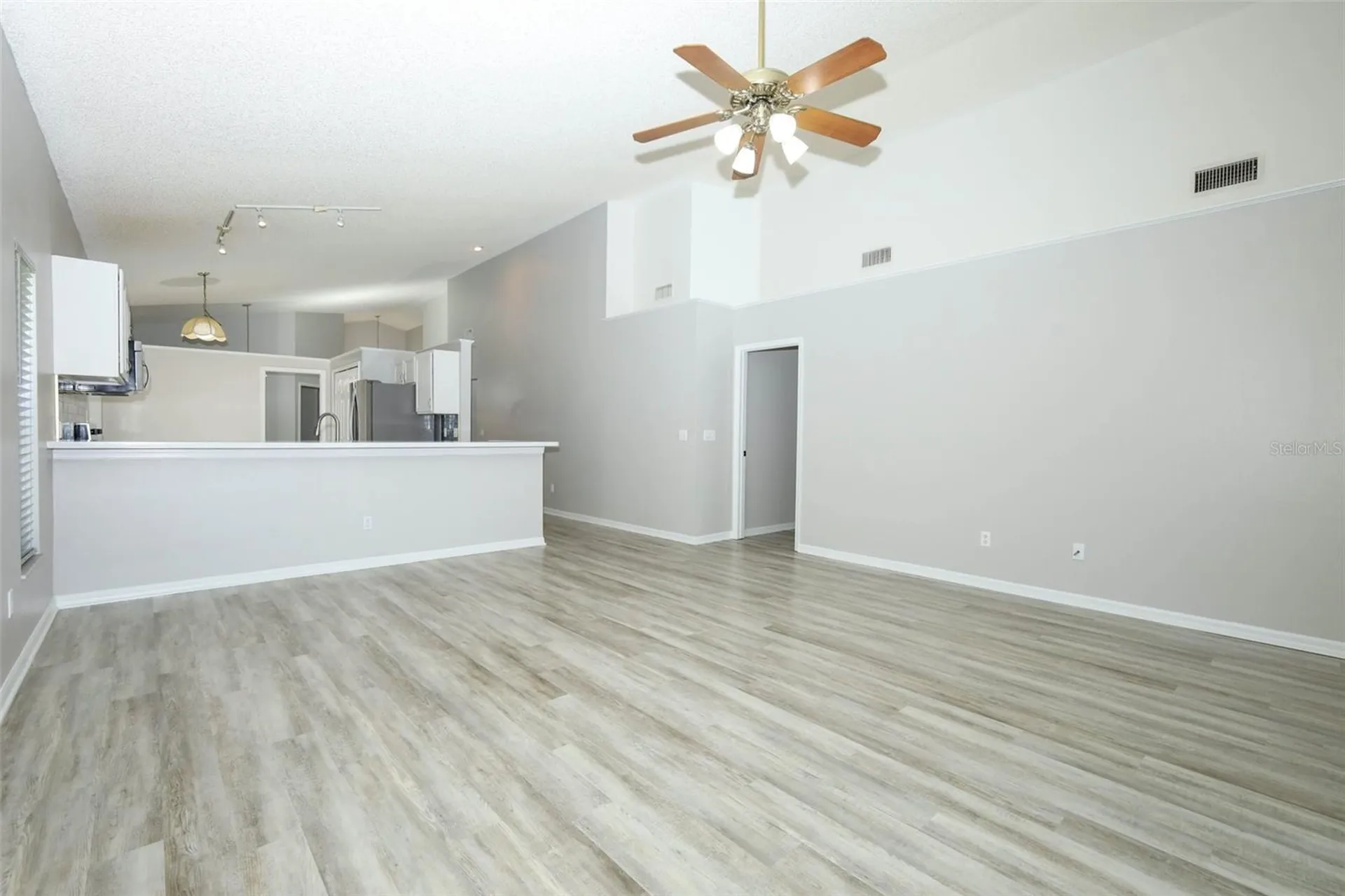408 Lexingdale Drive Orlando FL 32828