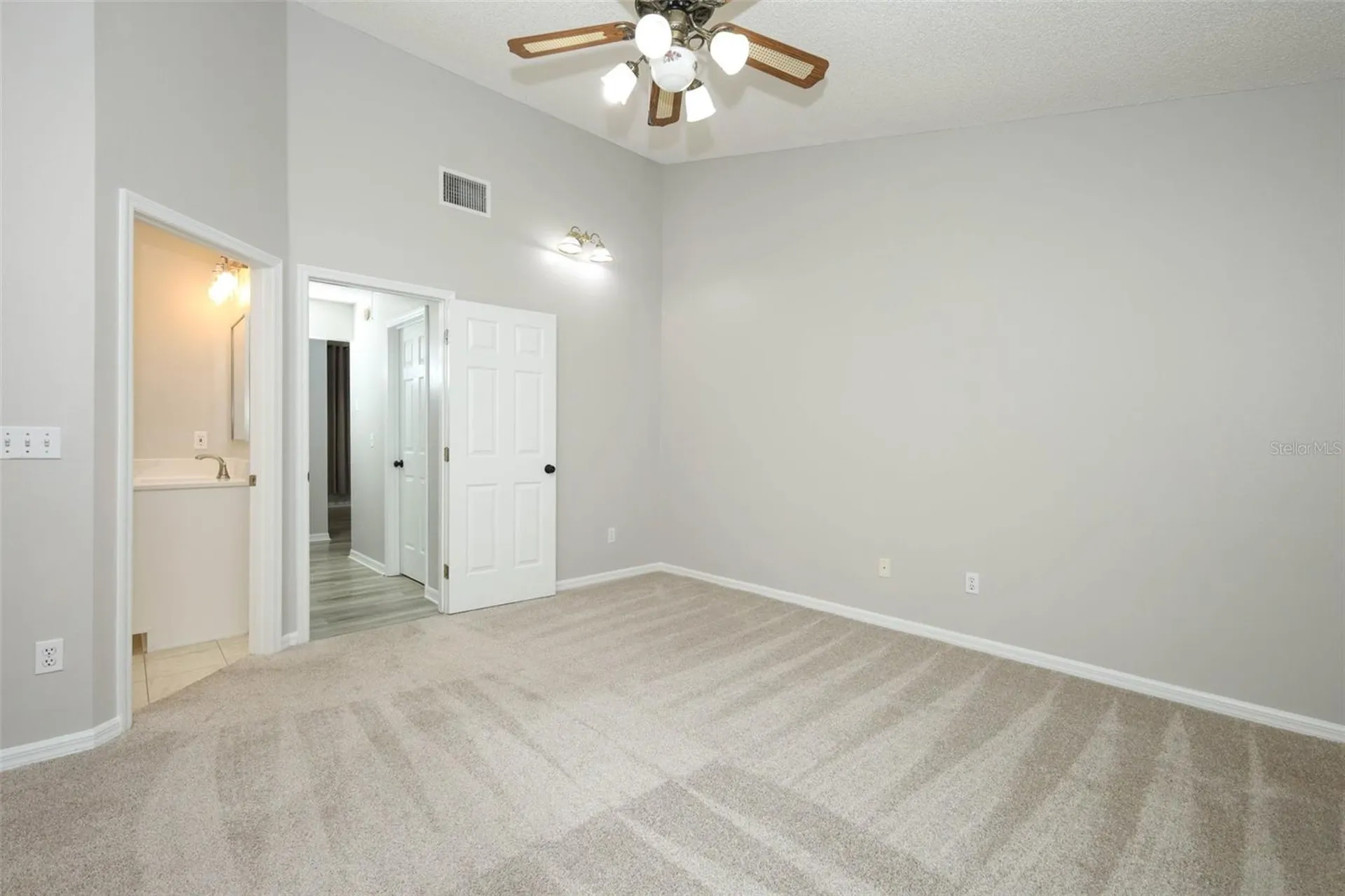 408 Lexingdale Drive Orlando FL 32828