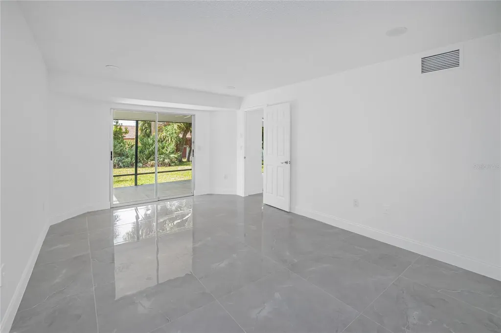 22457 Oceanside Avenue Port Charlotte FL 33952