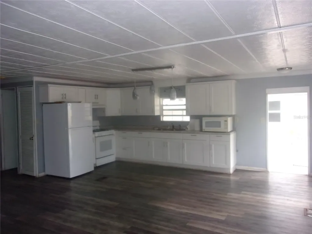 12017 Cartwright Drive Hudson FL 34667