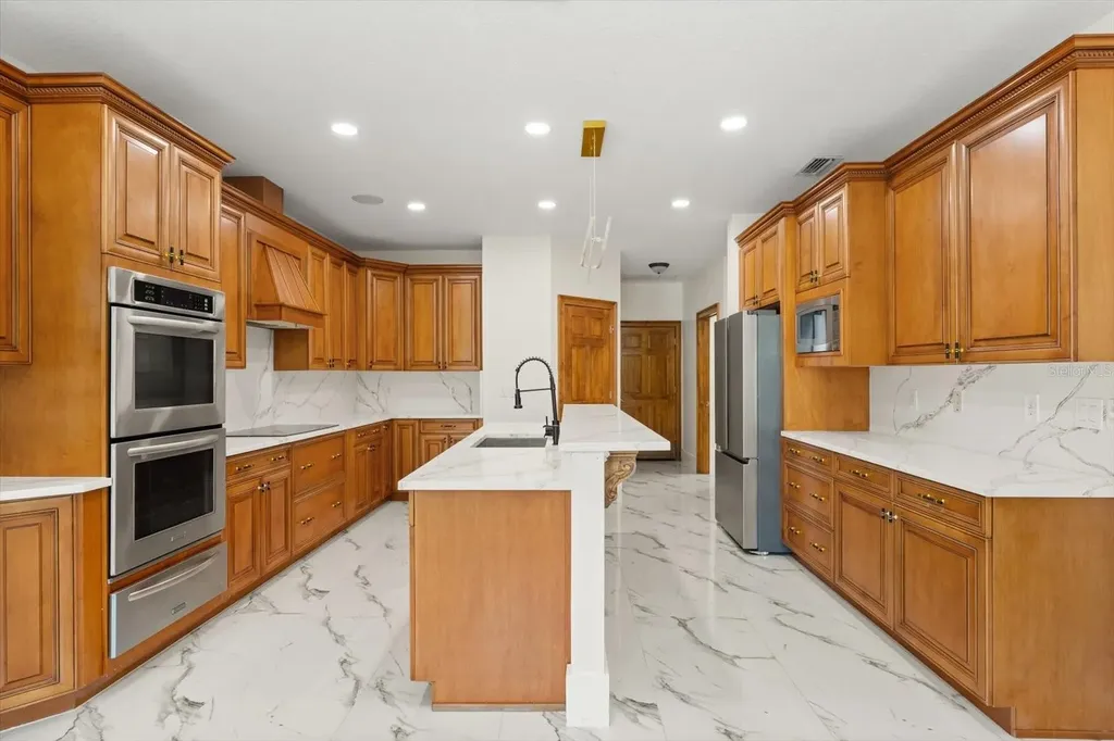 27012 Grand Oak Lane Tavares FL 32778
