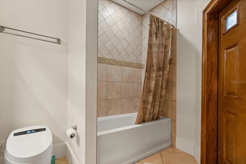 27012 Grand Oak Lane Tavares FL 32778
