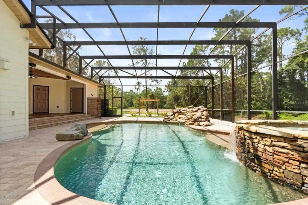 27012 Grand Oak Lane Tavares FL 32778