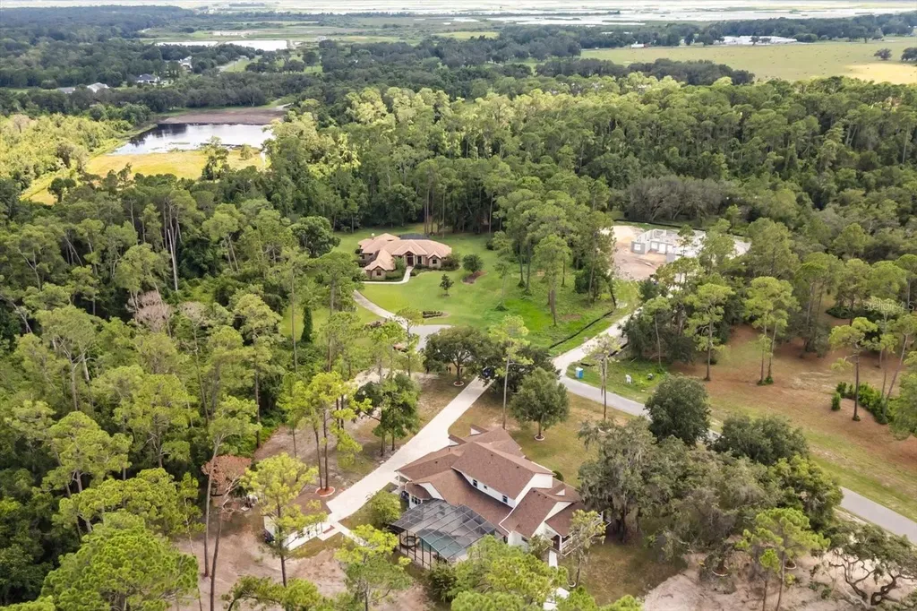 27012 Grand Oak Lane Tavares FL 32778