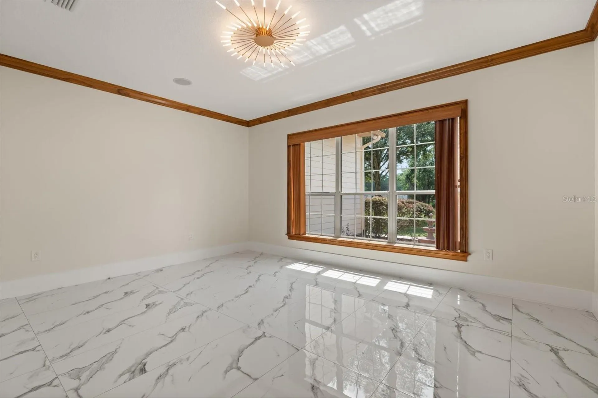 27012 Grand Oak Lane Tavares FL 32778